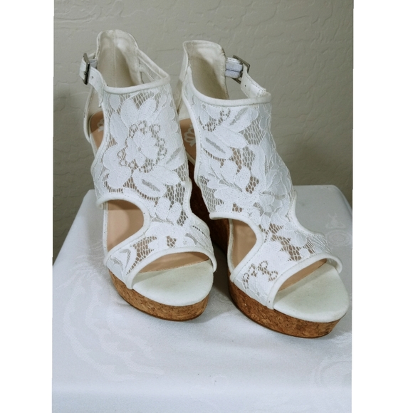 fergalicious white wedges